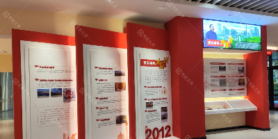 高校紅色主題展館設(shè)計(jì)創(chuàng)新思路：打破傳統(tǒng)，打造年輕化教育空間